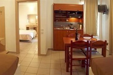 Caravel Hotel Apartments  | Ixia | Rhodes | Greece 2