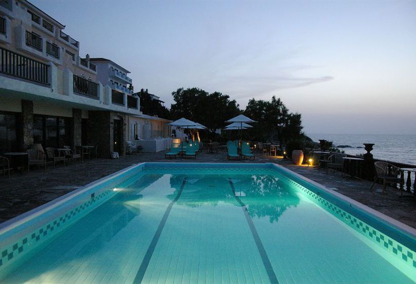Erofili Beach Hotel  | Ikaria | Ikaria | Greece 19