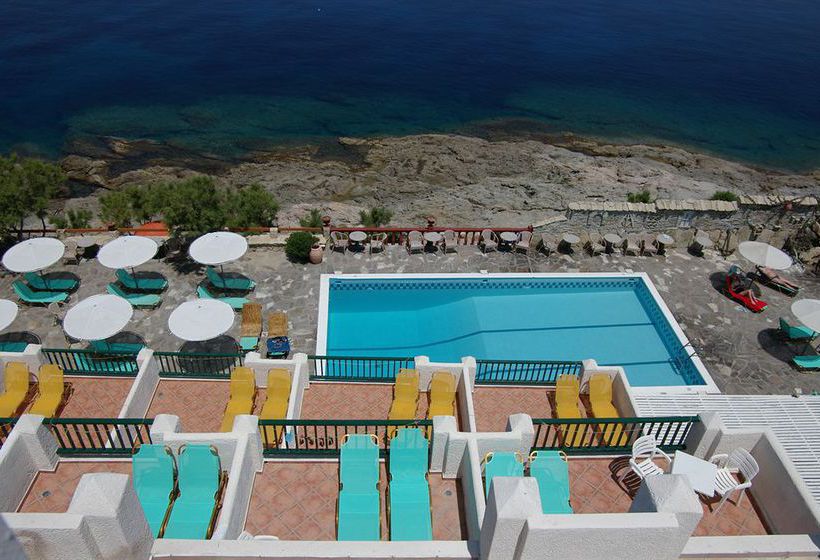Erofili Beach Hotel  | Ikaria | Ikaria | Greece 6