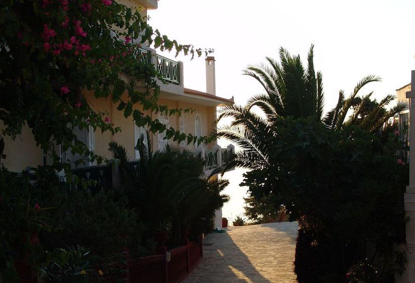 Erofili Beach Hotel  | Ikaria | Ikaria | Greece 7