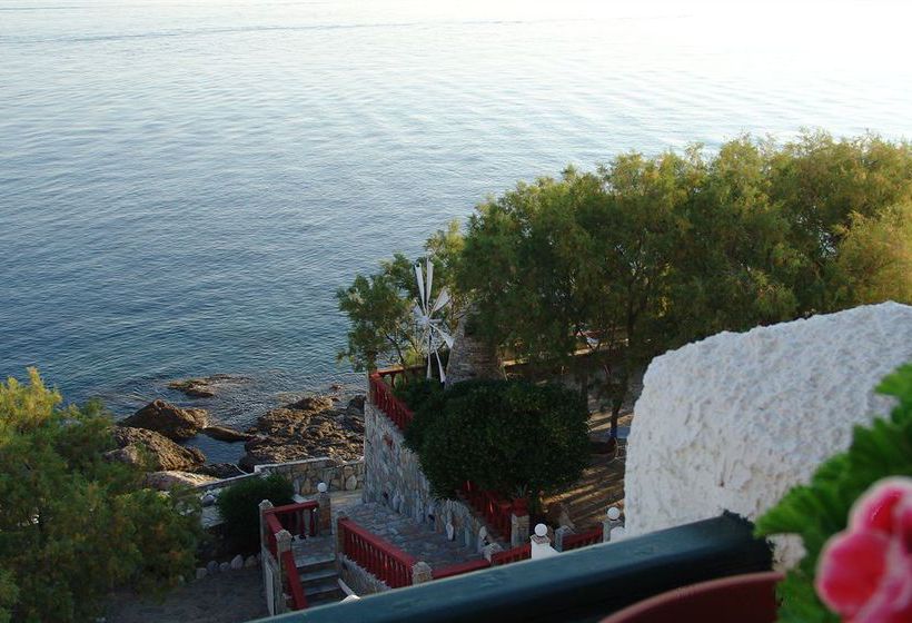 Erofili Beach Hotel  | Ikaria | Ikaria | Greece 8