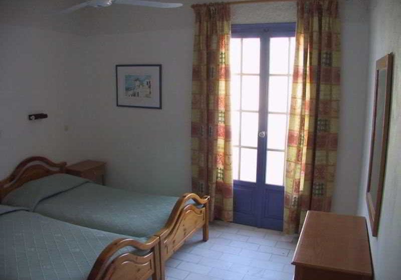 Hotel Esperides Maisonettes Apartments  | Aegina | Saronic Islands | Greece 18