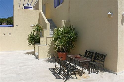 Hotel Esperides Maisonettes Apartments  | Aegina | Saronic Islands | Greece 9