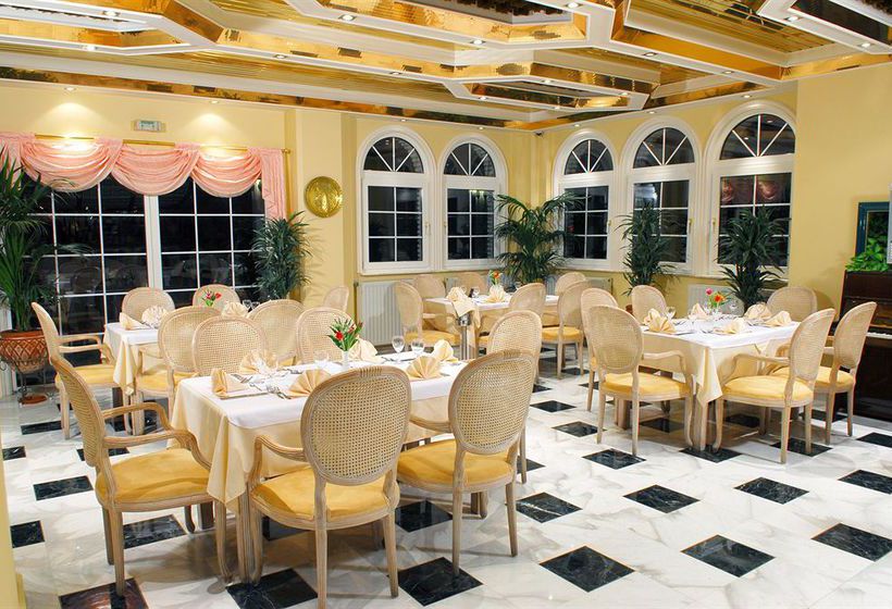 Hotel Strass  | Paralia | Central Macedonia | Greece 13