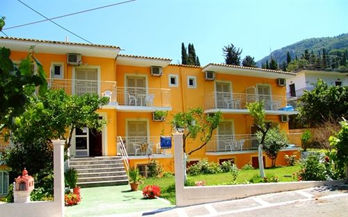 Bella Studios  | Benitses | Corfu | Greece 6