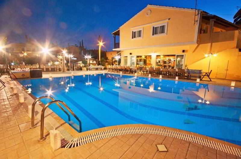 Dominoes  | Ipsos | Corfu | Greece 13