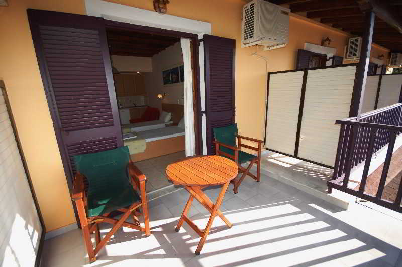 Dominoes  | Ipsos | Corfu | Greece 14