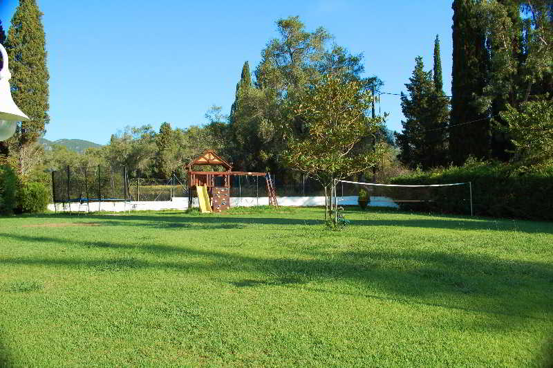 Dominoes  | Ipsos | Corfu | Greece 4