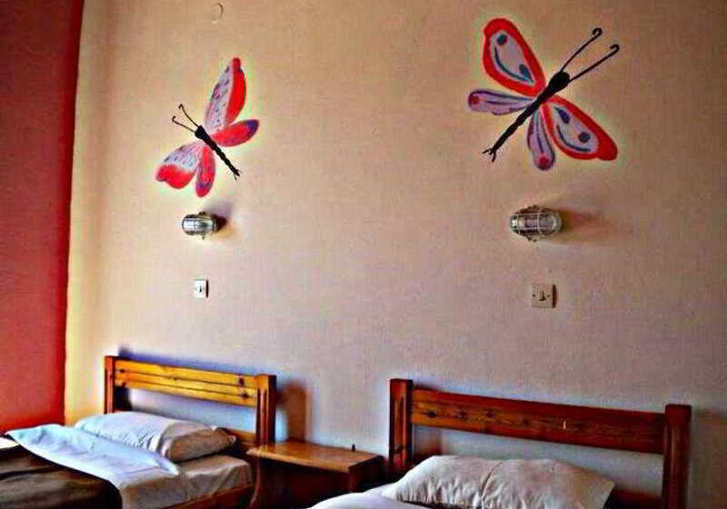 Comfy Hostel Studios  | Ipsos | Corfu | Greece 9