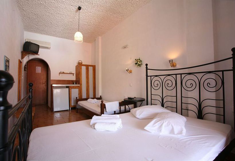 Amorani Studios  | Andros | Cyclades | Greece 6