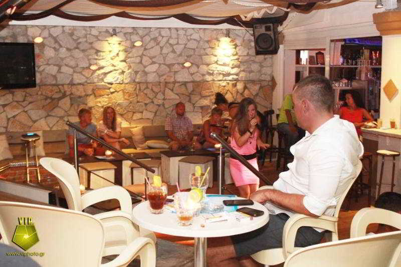 Pantheon Hall Hotel Messongi Corfu