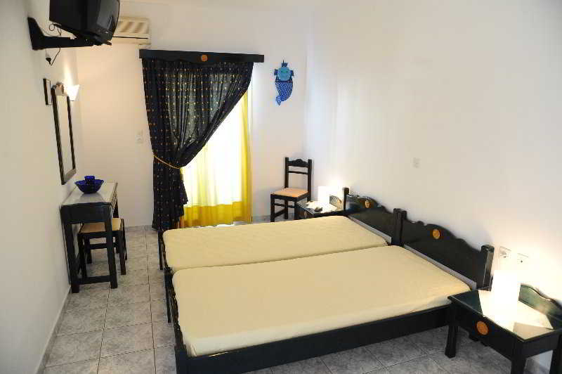 Hotel Anna Zisimos Rooms  | Milos | Cyclades | Greece 2