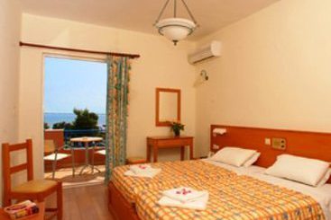 Hotel Margarita Beach  | Moraitika | Corfu | Greece 2