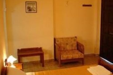 Hotel Dina's Paradise  | Agios Gordios | Corfu | Greece 3