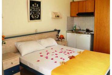 Haraki Mare Studios & Apartments  | Haraki | Rhodes | Greece 7