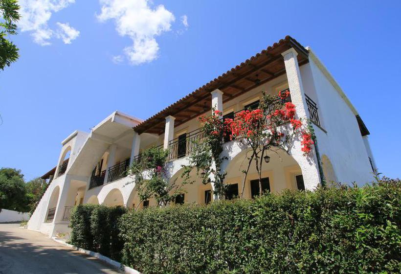 Yannis Hotel  | Ipsos | Corfu | Greece 15