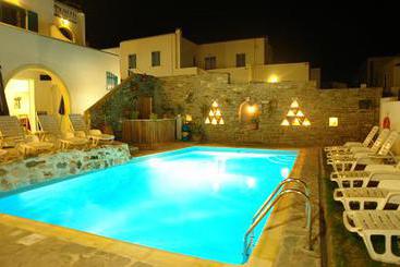 Joseph Studios  | Paros | Cyclades | Greece 4