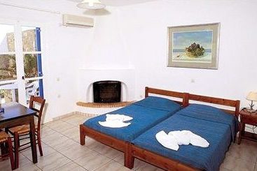 Captain Dounas Apartment Studios  | Naousa | Cyclades | Greece 2