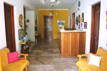 Hotel Rooms Vassiliki  | Parikia | Cyclades | Greece 4