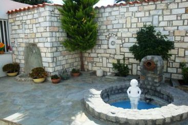 Hotel Rooms Vassiliki  | Parikia | Cyclades | Greece 6