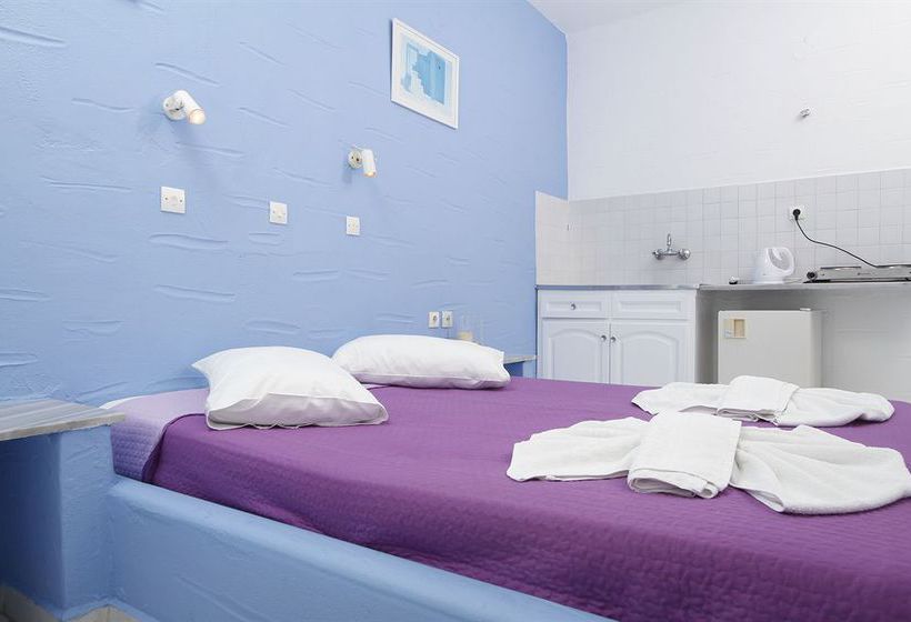 Stratos Studios  | Parikia | Cyclades | Greece 12