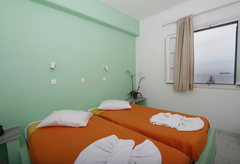 Stratos Studios  | Parikia | Cyclades | Greece 15