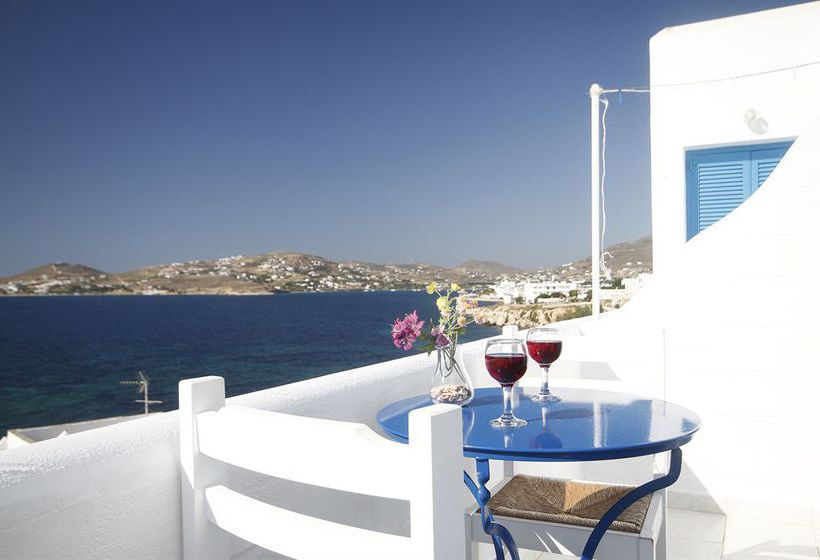 Stratos Studios  | Parikia | Cyclades | Greece 17