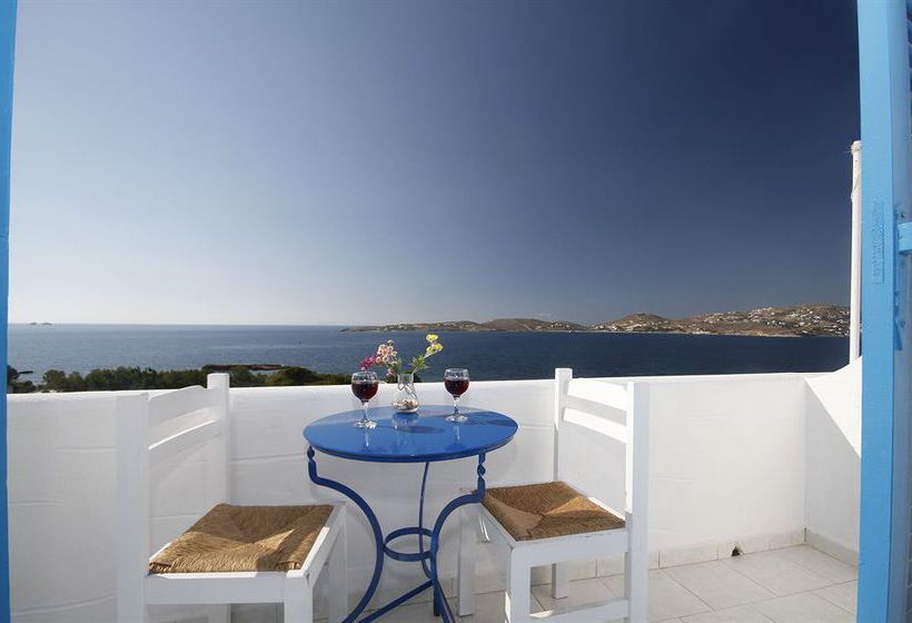 Stratos Studios  | Parikia | Cyclades | Greece 18