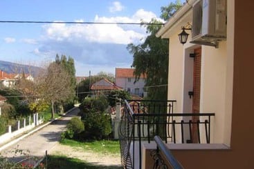 Alexatos Studios & Apartments  | Agia Efimia | Kefalonia | Greece 2