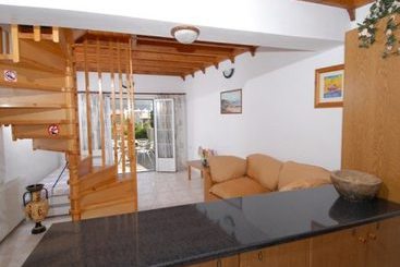 Starvillas Apartments