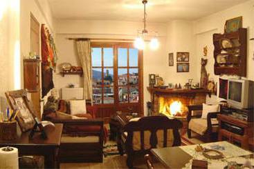 Arachova Houses Grecia Central