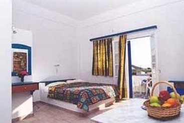 Island House Studios Apartments  | Milopotas | Ios | Greece 2