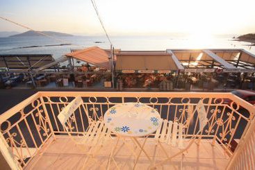 Hotel Plaza  | Aghia Marina - Aegina Island | Saronic Islands | Greece 3