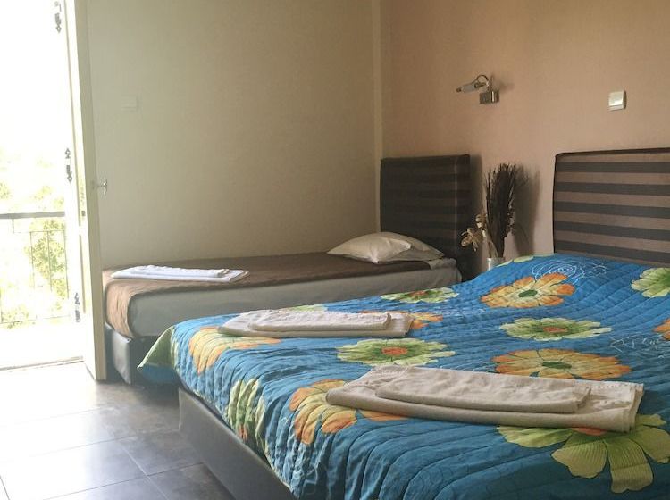 Hotel Ulrika  | Aegina | Saronic Islands | Greece 11