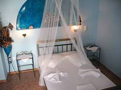 Takis Place Studios  | Naxos | Naxos Island | Greece 1