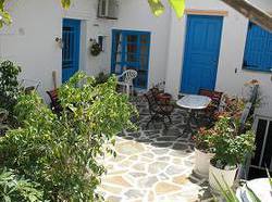 Takis Place Studios  | Naxos | Naxos Island | Greece 3