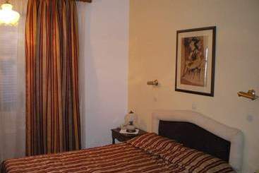 Ippokampos Hotel  | Hydra | Saronic Islands | Greece 1