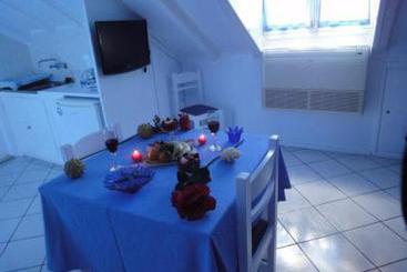 Botsis Guest House  | Hydra | Saronic Islands | Greece 2