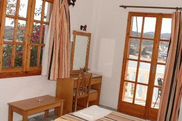 Hotel Liberty 2  | Aghia Marina - Aegina Island | Saronic Islands | Greece 4