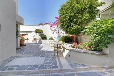 Iria Beach Art Hotel  | Naxos | Naxos Island | Greece 6