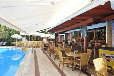 Philippos Kassiopi Apartments & Studios Hotel  | Kassiopi | Corfu | Greece 1
