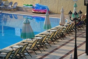 Philippos Kassiopi Apartments & Studios Hotel  | Kassiopi | Corfu | Greece 12