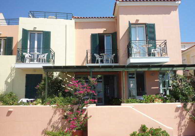 Astra Village Hotel Apartamentos Pythagoreio