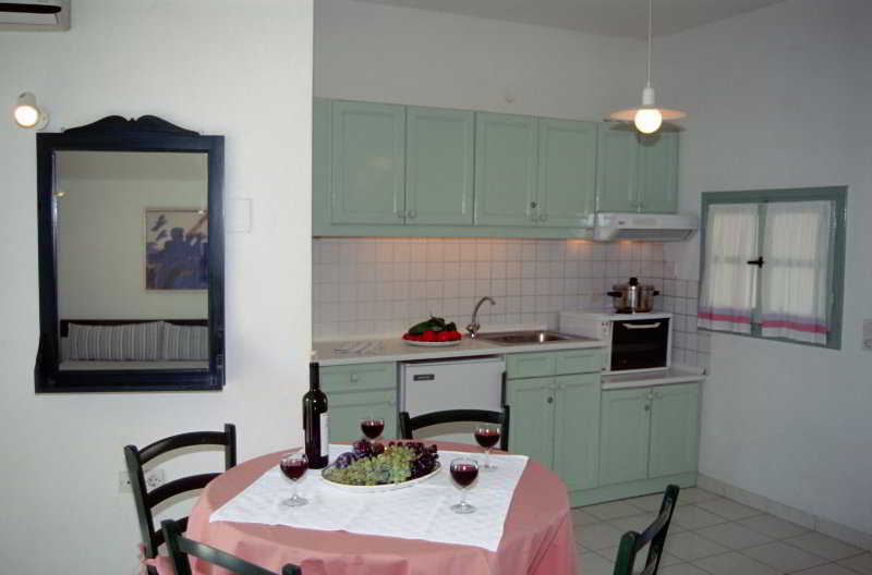 Astra Village Hotel Apartamentos  | Pythagoreio | Samos | Greece 2