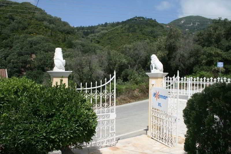 Marina Apartments & Studios Agios Gordios