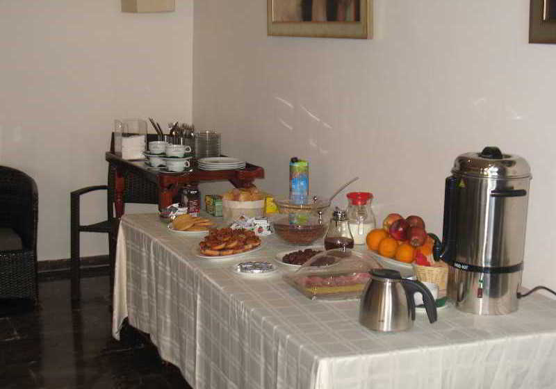 Hotel Polyxeni  | Pythagoreio | Samos | Greece 3