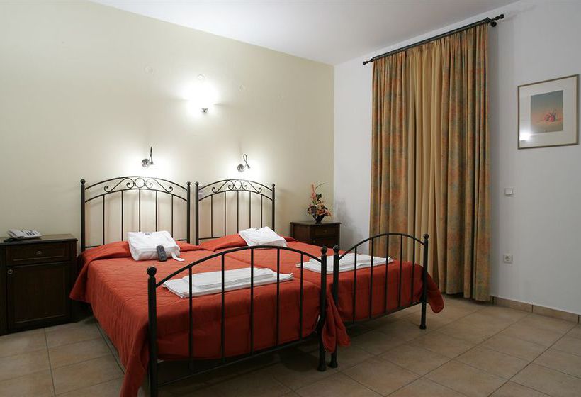 Hotel Brazzera  | Syros | Cyclades | Greece 4