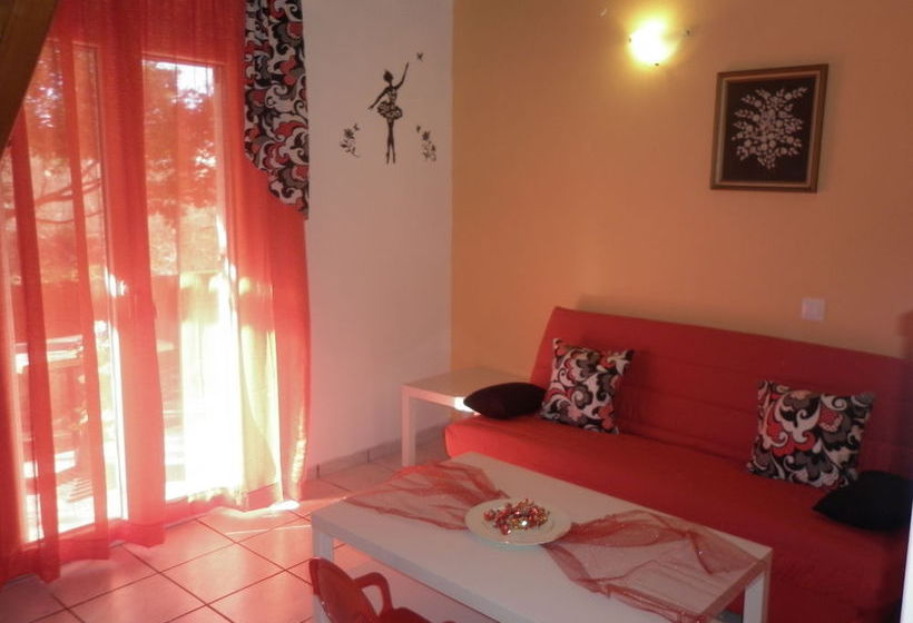 Eleni Family Apartments  | Sidari | Corfu | Greece 16