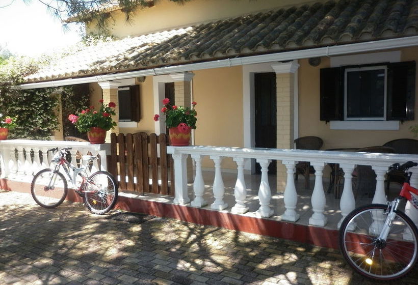 Eleni Family Apartments  | Sidari | Corfu | Greece 9