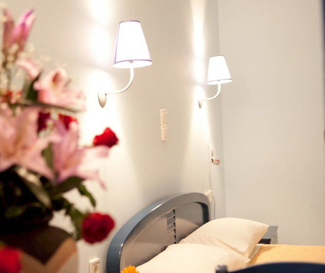 Venetia Hotel & Apartments  | Aegina | Saronic Islands | Greece 13